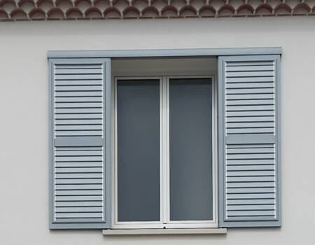 ART ET BOIS – MENUISERIE – CHARPENTE – VENDEE – BRETIGNOLLES SUR MER – 85 – VOLETS PROTECTIONS SOLAIRES ART ET BOIS – MENUISERIE – CHARPENTE – VENDEE – BRETIGNOLLES SUR MER – 85 – VOLETS PROTECTIONS SOLAIRES